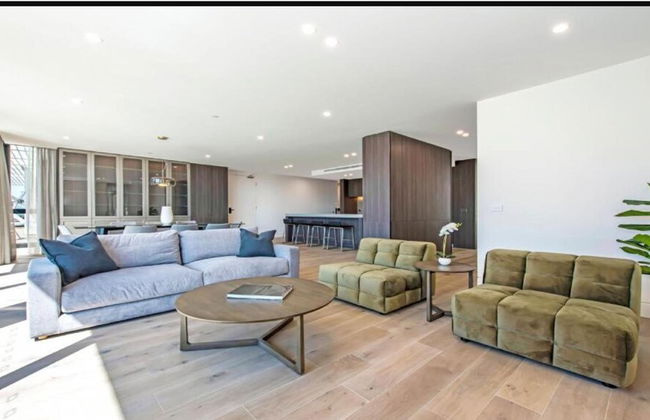 Luxury Penthouse with Bay and City Views - Foto 22