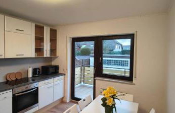 Voll-Ausgestatte Wohnung mit Balkon - Foto 15