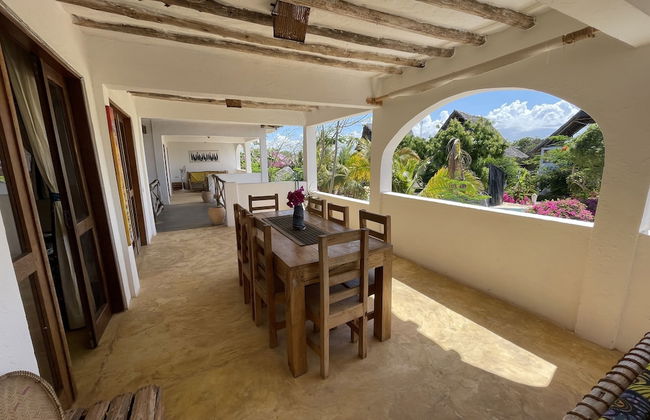 Breeze Residence - Photo 74