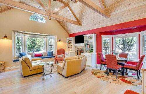 Auburn Farmhouse with Fireplace, Close to Wineries - Foto 4