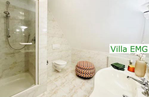 Luxus Ferienhaus Villa EMG München in Moosburg mit Pool, SPA, Kamin, Wald, See für Familien Gruppen bis 24 Personen - Foto 45