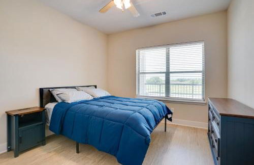 Commute to Fort Worth Newly Built Apt with Pool - Foto 17