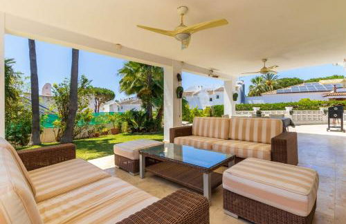Villa Roco Marbella private pool and sea view - Photo 6
