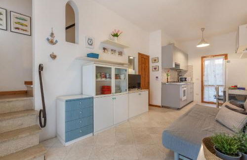 GuestHost - Lido di Spina Duplex Apartment - Foto 6