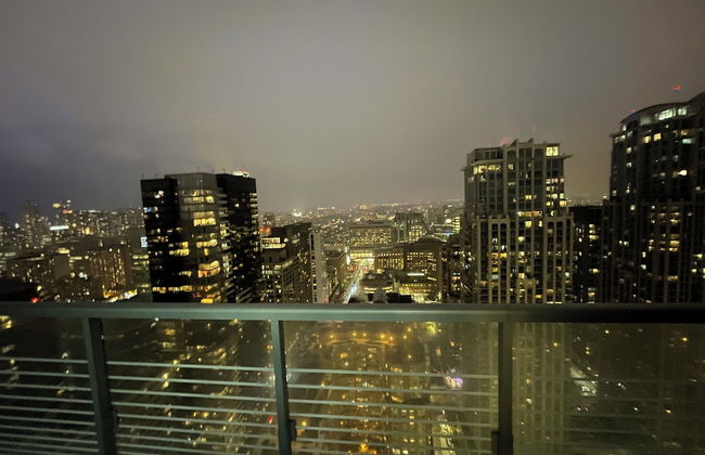 Downtown Toronto Suite Near Toronto General Hospital, U of T, TMU - Pet Friendly - Foto 24