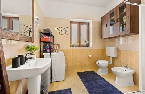 Villa San Andrea - ideal for families, 8 adults, 2 children up to 5 years, 1 children up to 1 years - Foto 27