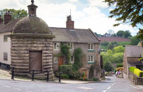 Honeysuckle Cottage -PART OF ALTON COTTAGES - Foto 25