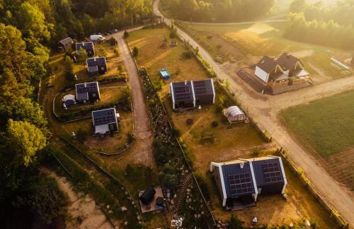 Osada Skoczkowo komfortowe domki z prywatnymi wannami hot-tub nad jeziorem- sauna- balia- prywatny staw wędkarski - Foto 19