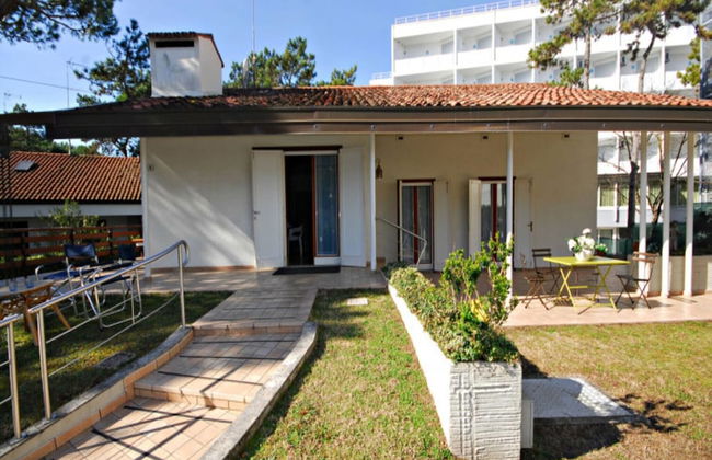 Spacious Villa in Lignano Pineta Near the Beach - Foto 13