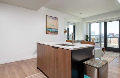 Luxury Apartment w King Bed Shared Pool & Rooftop - Foto 33