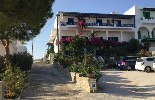 Anna's Studio - Photo 57