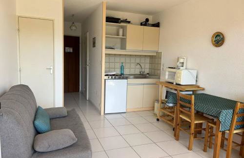 Studio cabine avec terrasse à Bormes-les-Mimosas - FR-1-251-874 - Foto 3