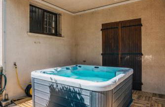 Belle Villa avec Superbe vue, Piscine et Jacuzzi - Foto 7