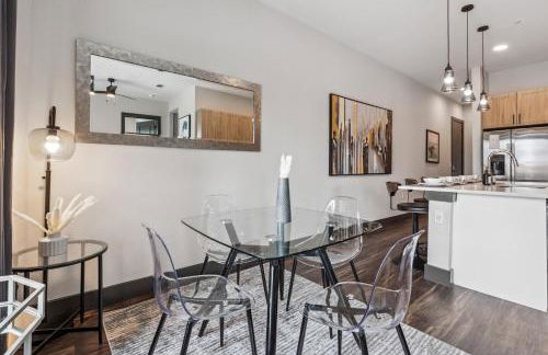 Travel Nurse Favorite - 30 plus Day Friendly - Foto 14