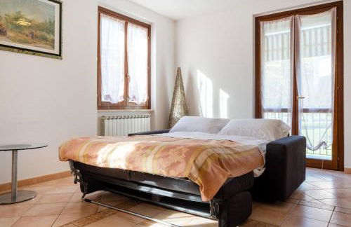 GuestHost - Casa del Giardino Apt with Shared Patio - Photo 26