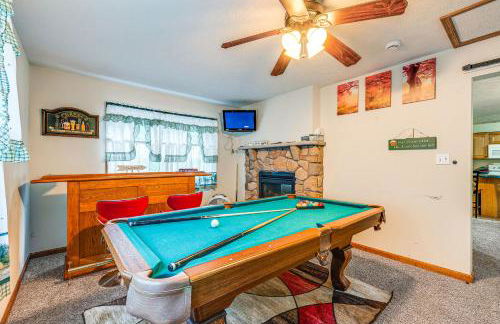 Private Hot Tub and Lake Access Poconos Escape! - Foto 23