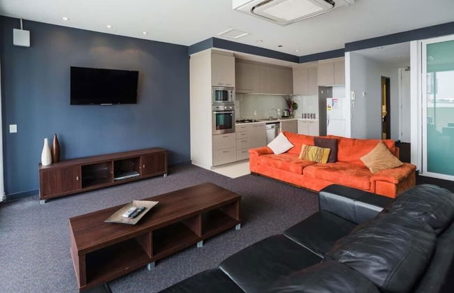 Honeysuckle Suites - Photo 3