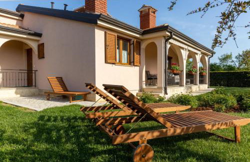 COUNTRY HOUSE NINA - Foto 1
