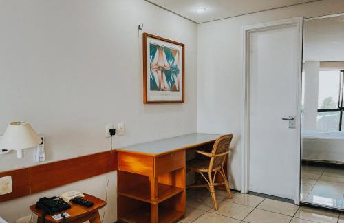 Conforto e Vista Maravilhosa no Hotel Iate Plaza - Foto 9