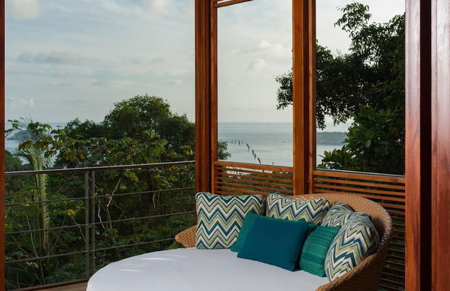 Stunning 7 BR Villa Manuel Antonio Sanctuary - Photo 17