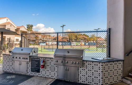 Comfy 2BR-Pool, Yoga Rm, Gym, Cabanas, BBQ,Prkng - Foto 37