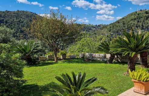 Gorgeous Apartment In Camporosso - Photo 7