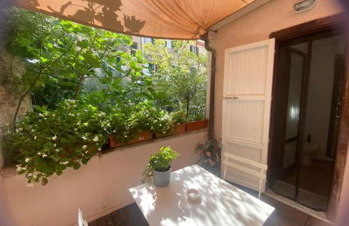 AMA HOMe, appartamento in centro con terrazza - Foto 25