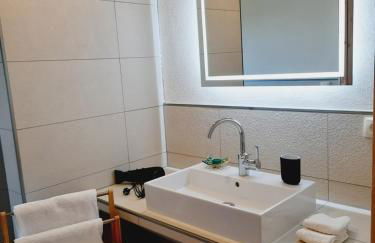 Hof Ruemland Ferienwohnungen - Photo 57