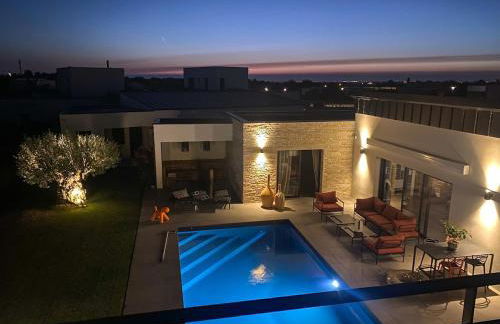 Villa Cobalt - Pool & Rooftop Sea View - Foto 7
