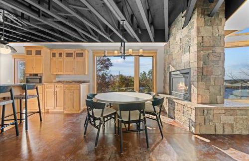 Family Lake Retreat Private Beach Dock Views - Foto 14