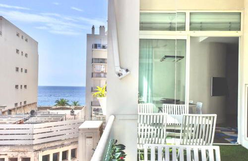 Luxurious 2 Bedrooms Apartment, 30 meter from beach - Foto 1