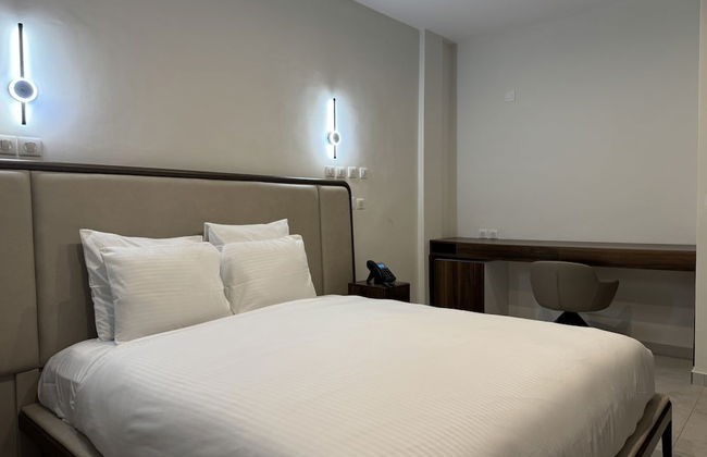 The Six Apparthotel - Foto 5