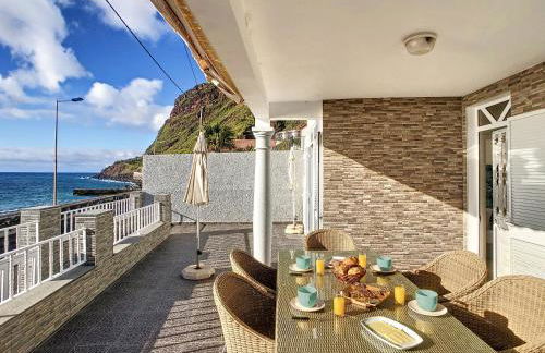 Naya Beach House by LovelyStay - Photo 38