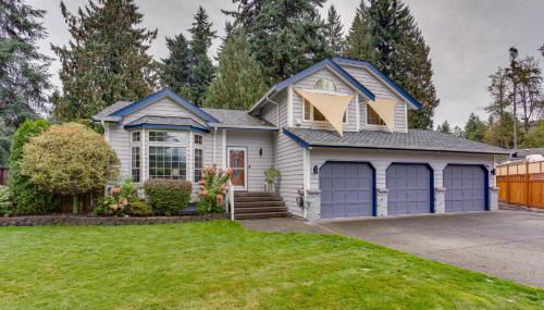 Pet and Family Friendly Bonney Lake Home Game Room - Foto 1