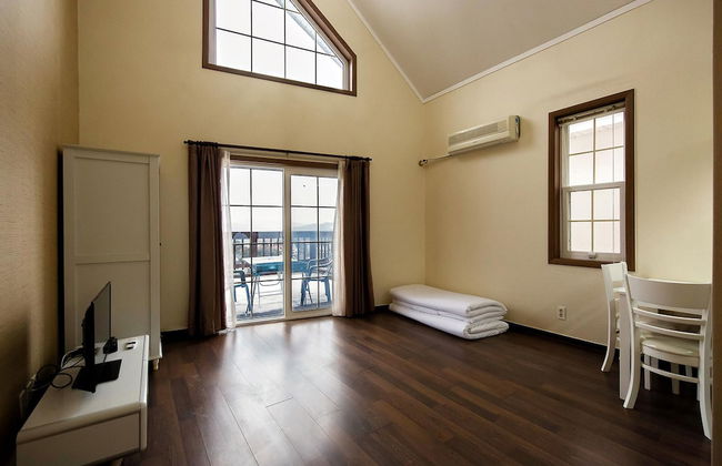 Club Castle - Photo 7