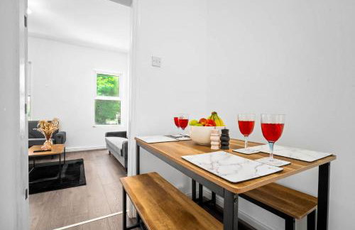 1 Bed Apartment Birmingham Resorts World NEC BHX - Foto 11