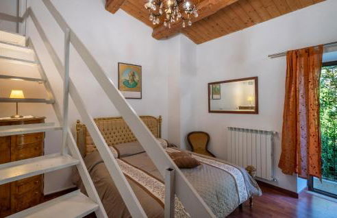 Lovely Apartment In Caramanico Terme - Photo 15