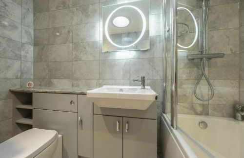 Hollyhocks - Foto 19