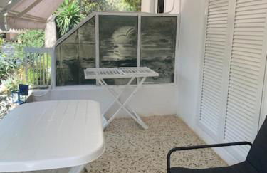 Comfortably placed near the sea - Photo 11