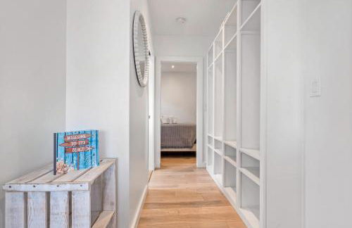 Latitude Adjustment Walk to Beach & Dining! - Foto 24