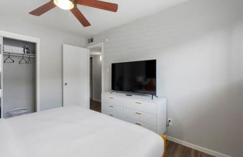 Mins 2 Downtown - King Bed - Private Stays - Foto 21