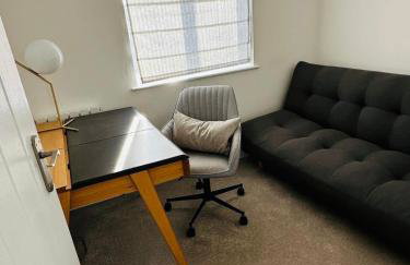 Relax in Comfort, Renovated 3 Bed Nuthall Retreat - Foto 5