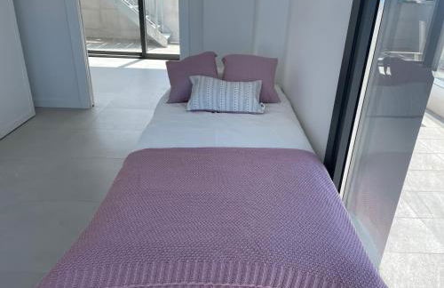 Lujosa casa en primera línea playa increibles vistas mar - Foto 5