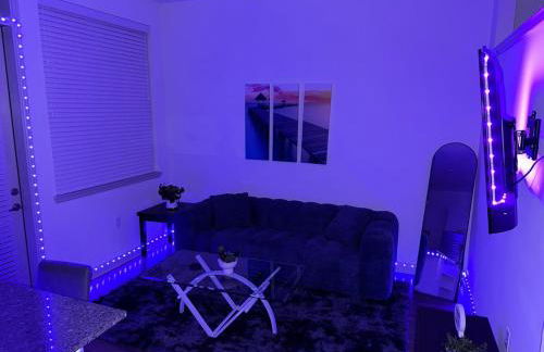 Luxurious 1B1B! Airport & Downtown! Free Parking - Foto 2