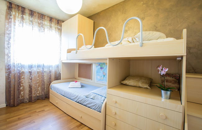 Bright Apartments Desenzano - Cascinale Pool 1 - Photo 23