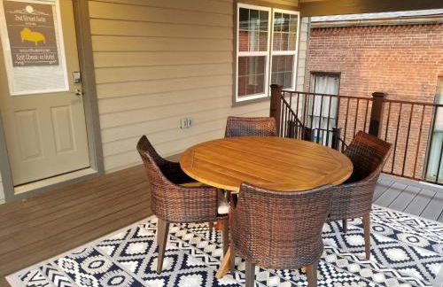 2nd Street -Deck Suite (back entrance) - Foto 5