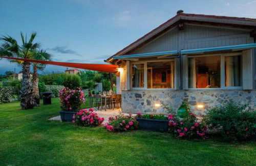 Entire Villa with Private Swimming Pool - Foto 12