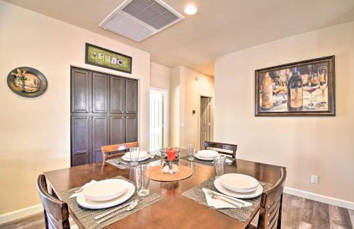 Family Poolside Escape 15 Mi to Dtwn Phoenix! - Foto 10