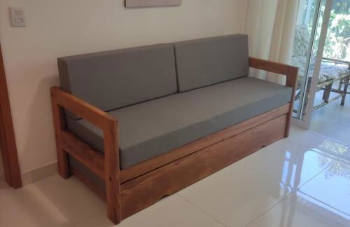 Apartamento novo a 350 m da praia das Toninhas em Ubatuba - 2 dormitórios sendo 1 suite, piscina, varanda gourmet com churrasqueira, ar condicionado, cozinha completa, garagem privativa - Foto 42