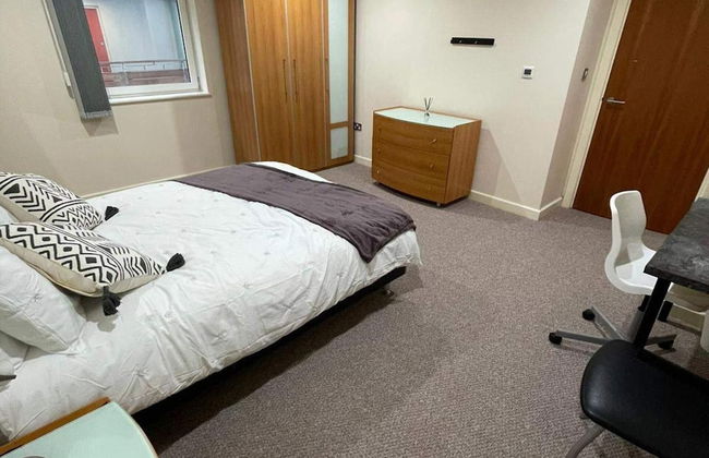Birmingham City Apartment With 3 Bedrooms - Foto 7